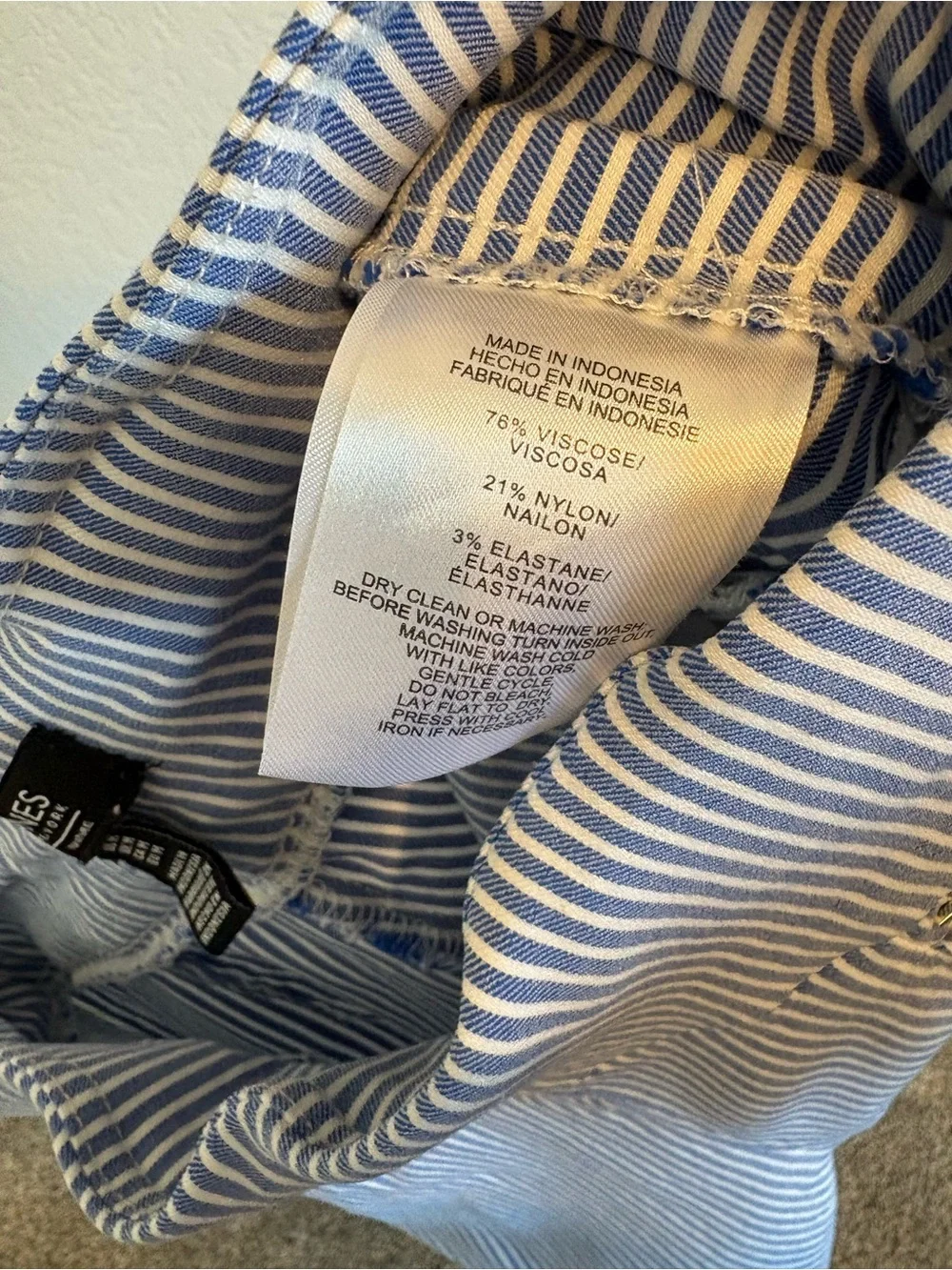Jones New York Signature Blue White Striped Pull On Ankle Pants Women Medium